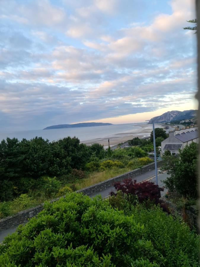 Willa 4Br Sea View Escape-Near Snowdonia& Coastal Trails Penmaenmawr Zewnętrze zdjęcie
