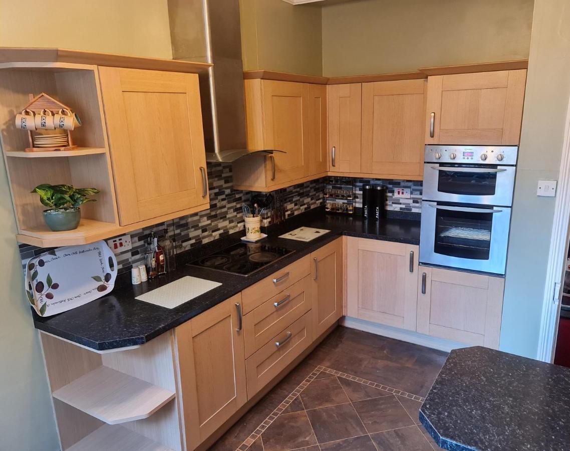 Willa 4Br Sea View Escape-Near Snowdonia& Coastal Trails Penmaenmawr Zewnętrze zdjęcie