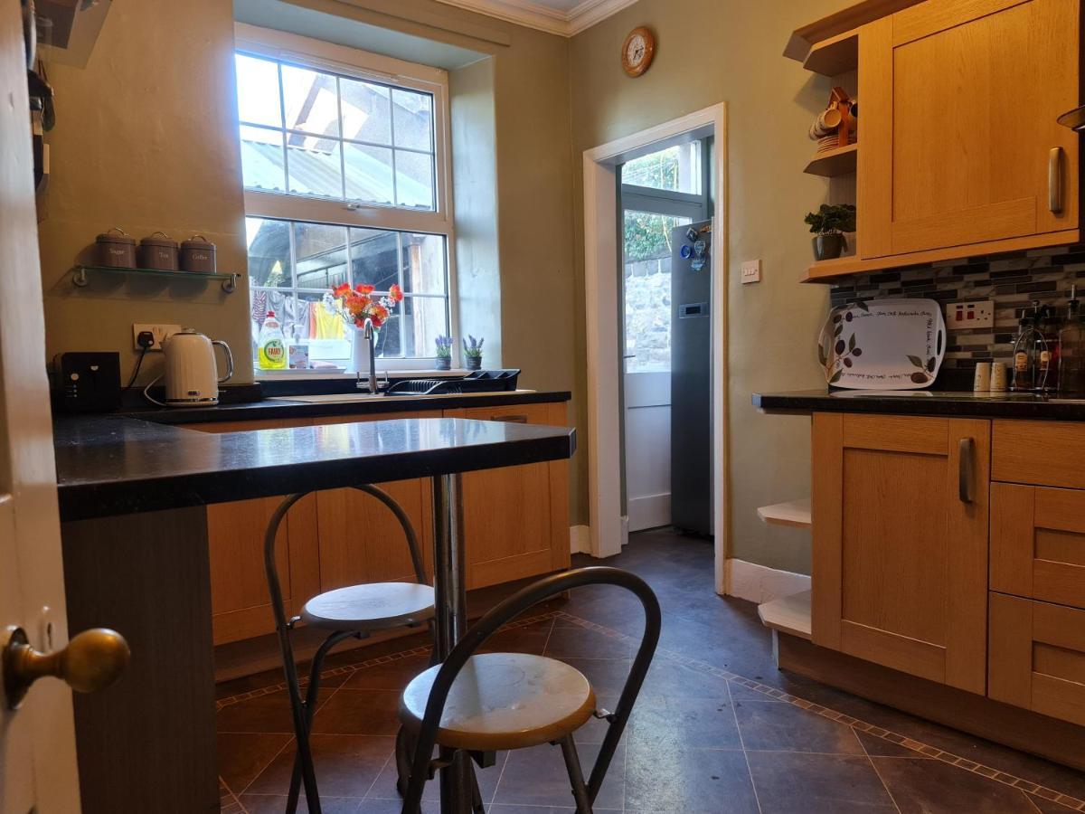 Willa 4Br Sea View Escape-Near Snowdonia& Coastal Trails Penmaenmawr Zewnętrze zdjęcie