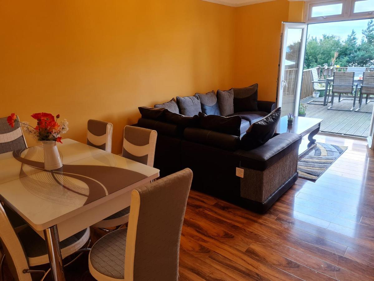 Willa 4Br Sea View Escape-Near Snowdonia& Coastal Trails Penmaenmawr Zewnętrze zdjęcie