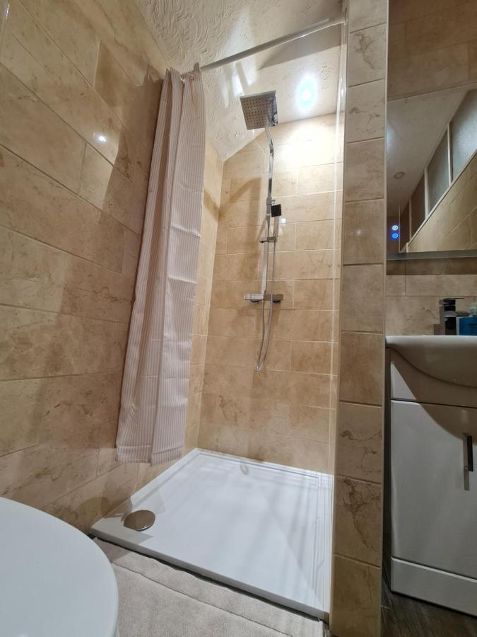 Willa 4Br Sea View Escape-Near Snowdonia& Coastal Trails Penmaenmawr Zewnętrze zdjęcie